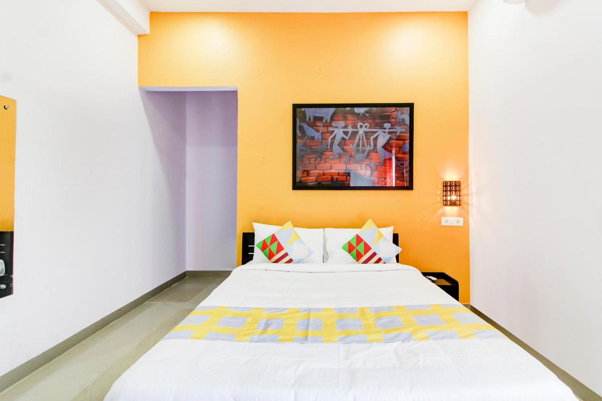 Hotel O Home Comfortable Stays, Near Aasam Gadh Current Office Sururnagar Exteriör bild